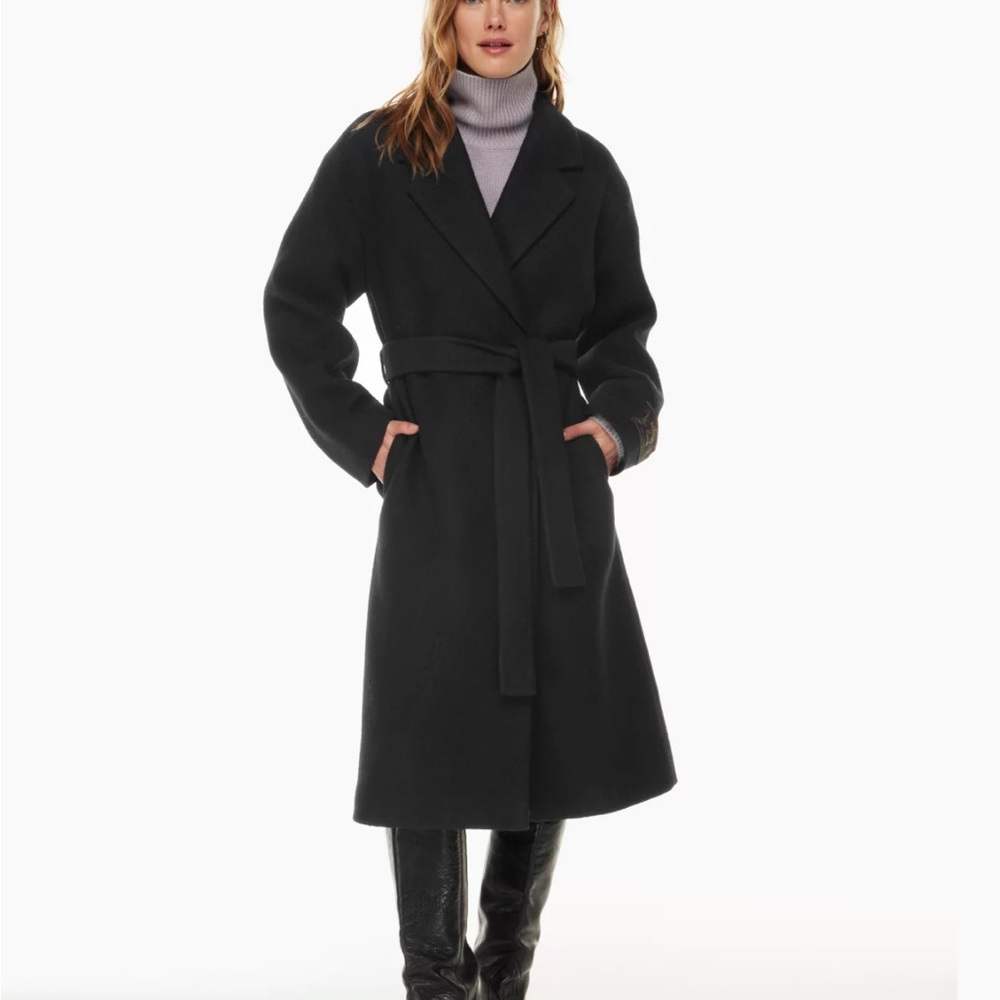 medium Wilfred Holiday coat